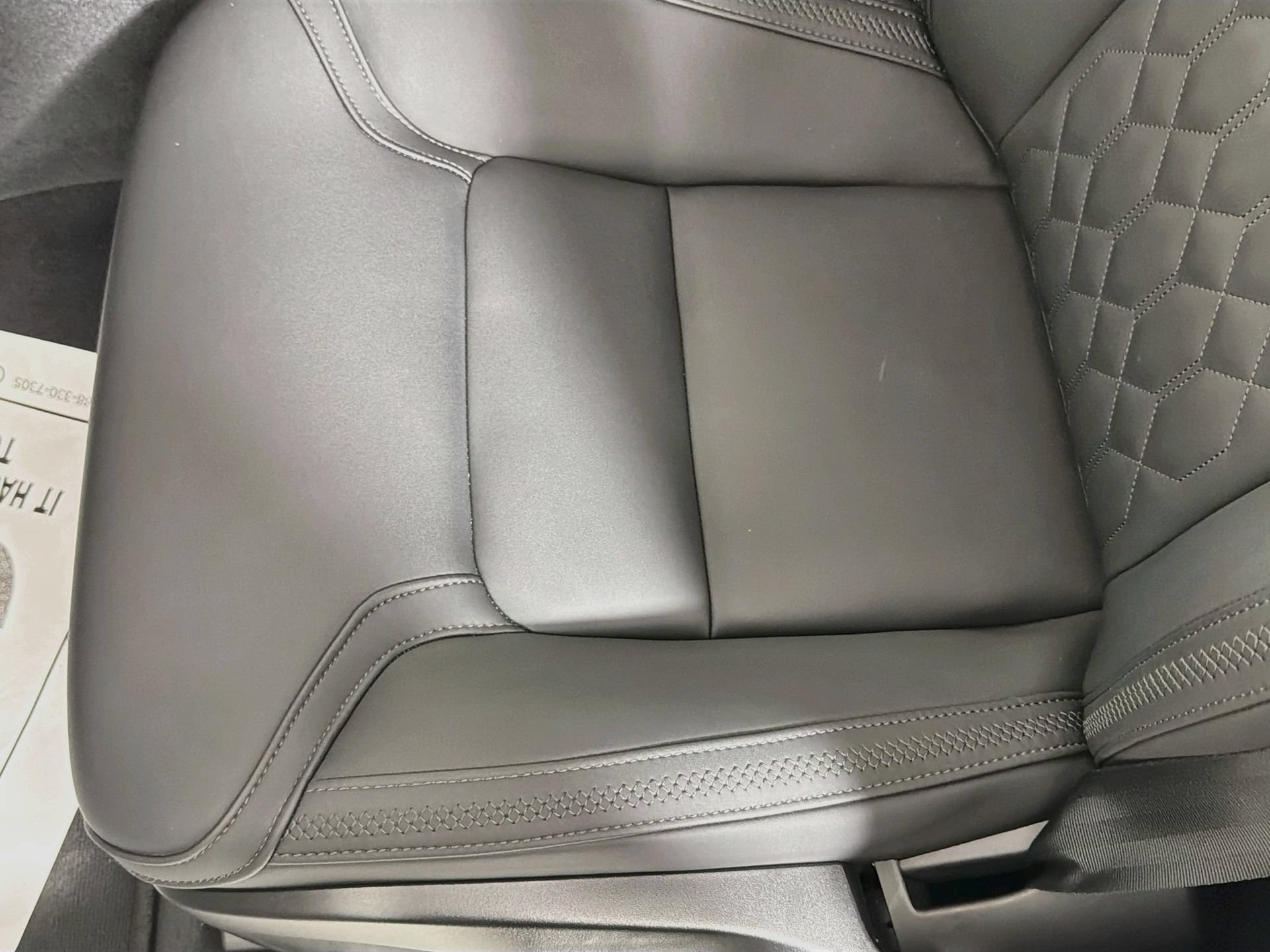 Certified 2026 Volvo XC60 B5 Plus AWD/4WD image 19