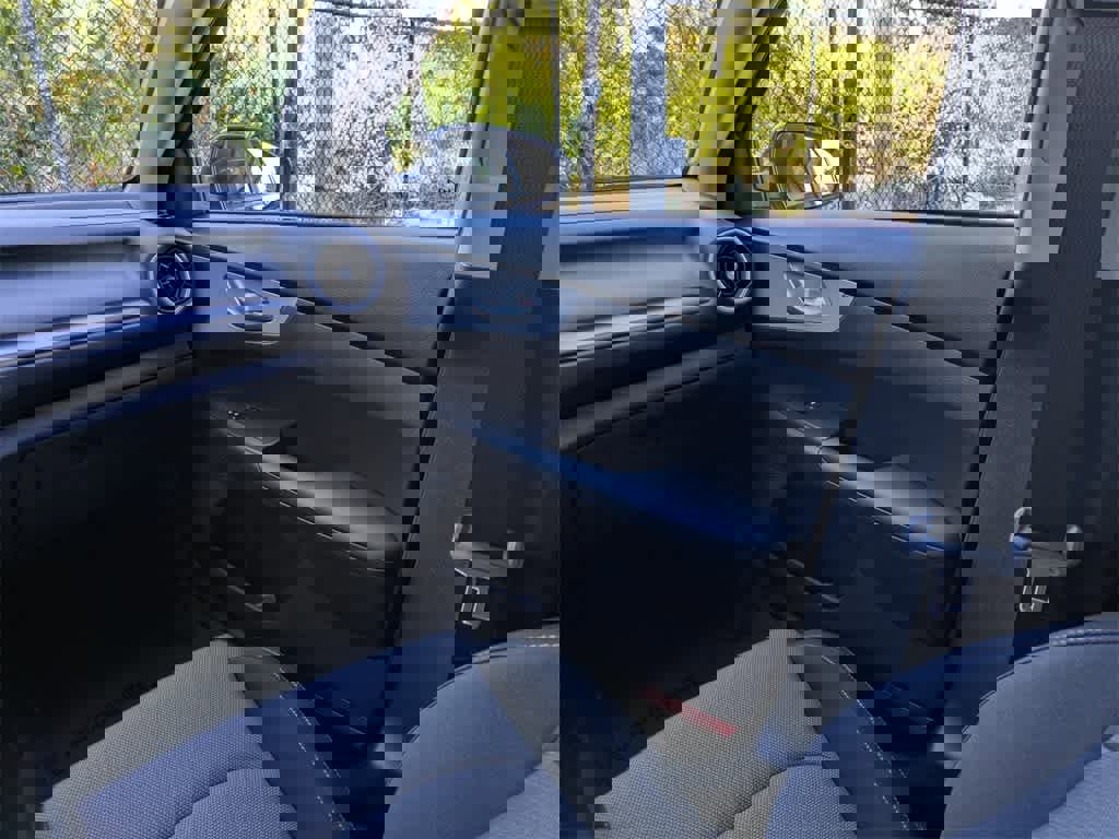 Used 2024 Kia Forte LXS image 16