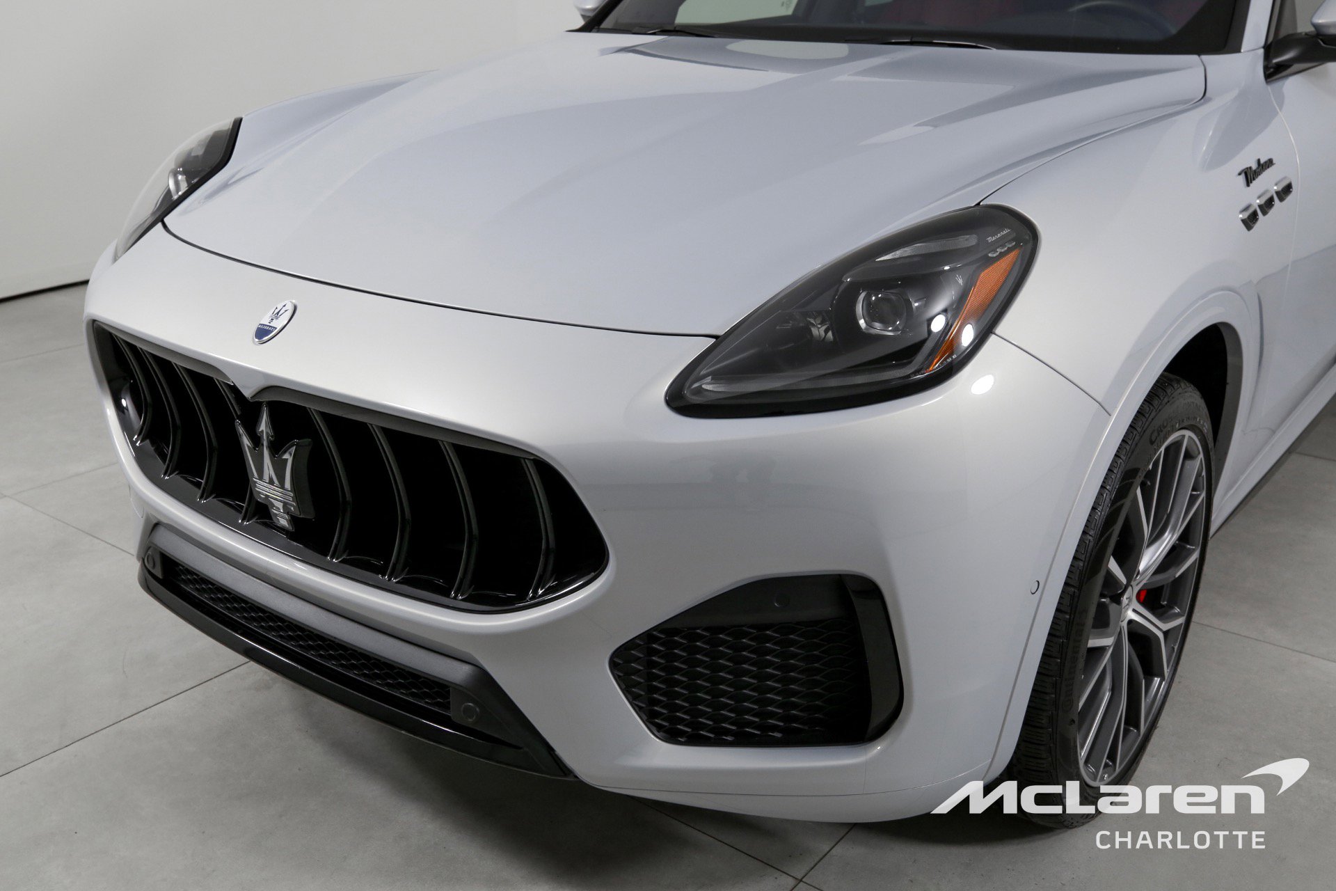 Used 2023 Maserati Grecale Modena AWD/4WD image 36