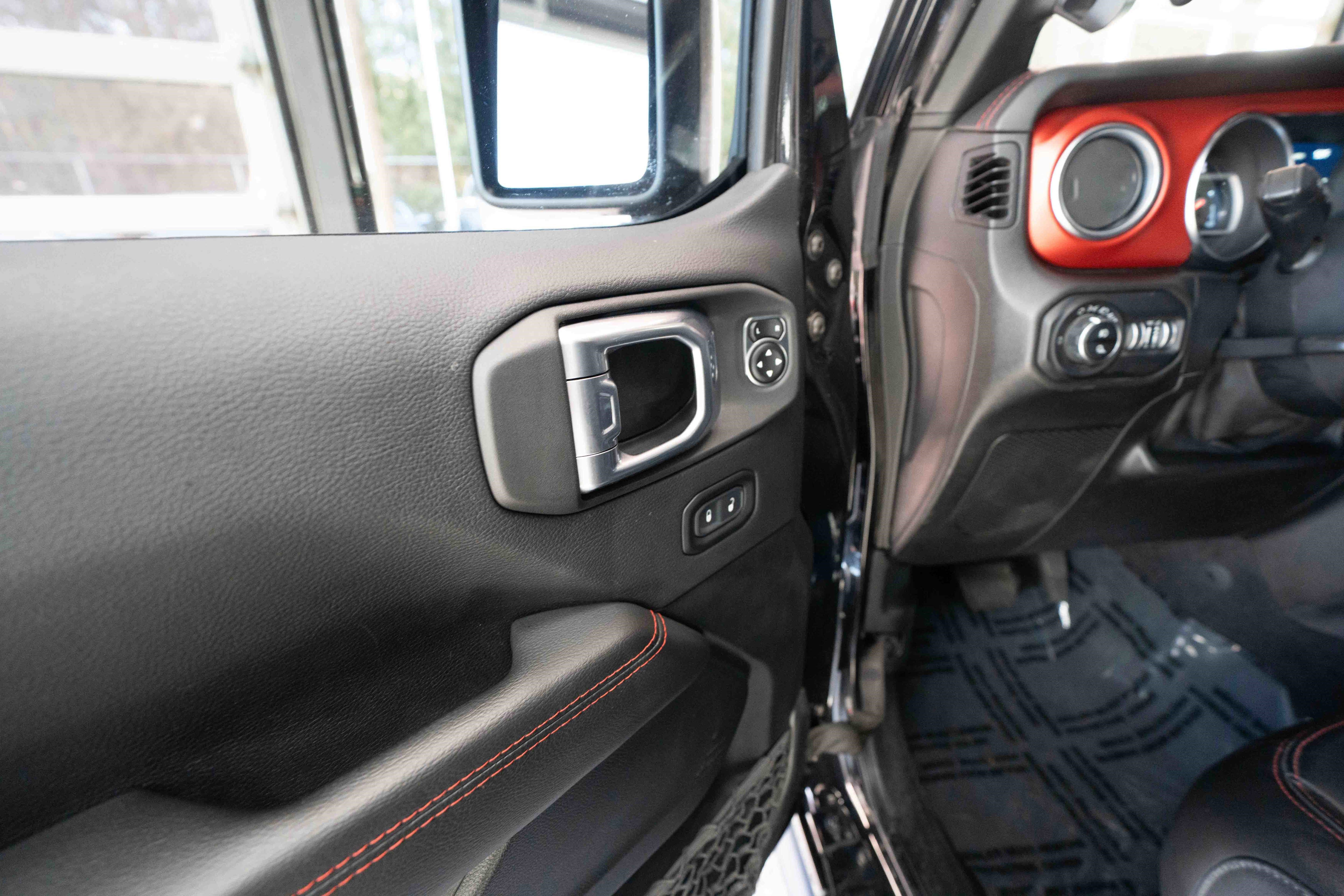 Used 2021 Jeep Gladiator Rubicon image 7