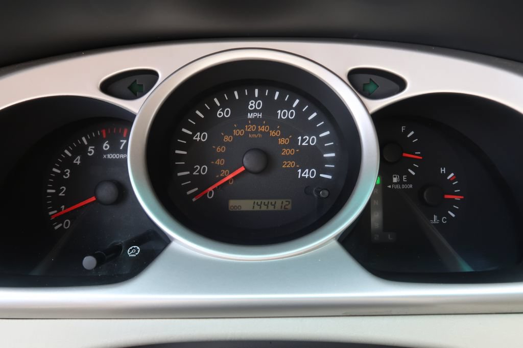 Used 2004 Toyota Highlander 2WD V6 image 14