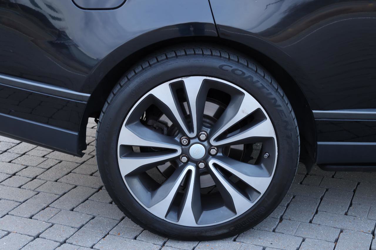 Used 2020 Land Rover Range Rover SV Autobiography Dynamic image 70