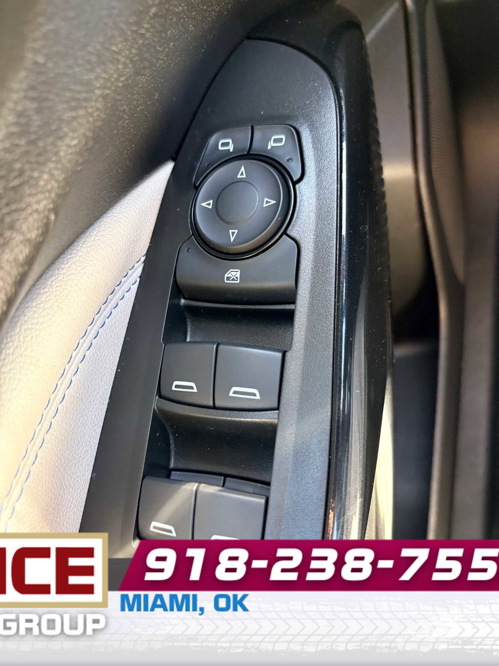 Used 2025 Chevrolet Trax LT w/ LT Convenience Package image 31