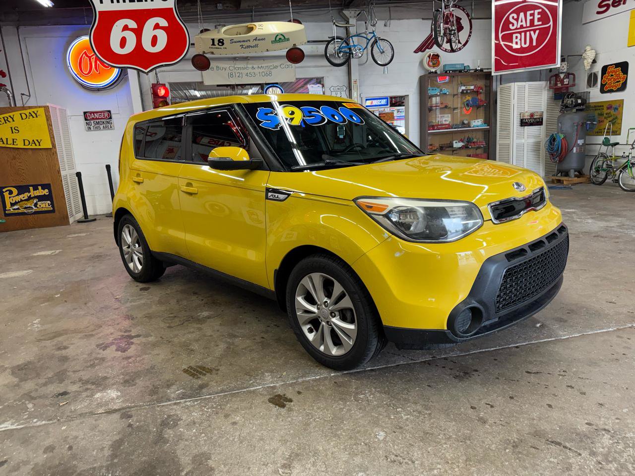 Used 2014 Kia Soul + FWD image 7