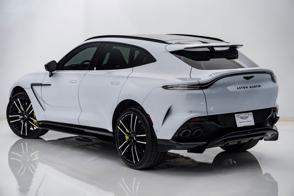 Used 2023 Aston Martin DBX 707 image 10