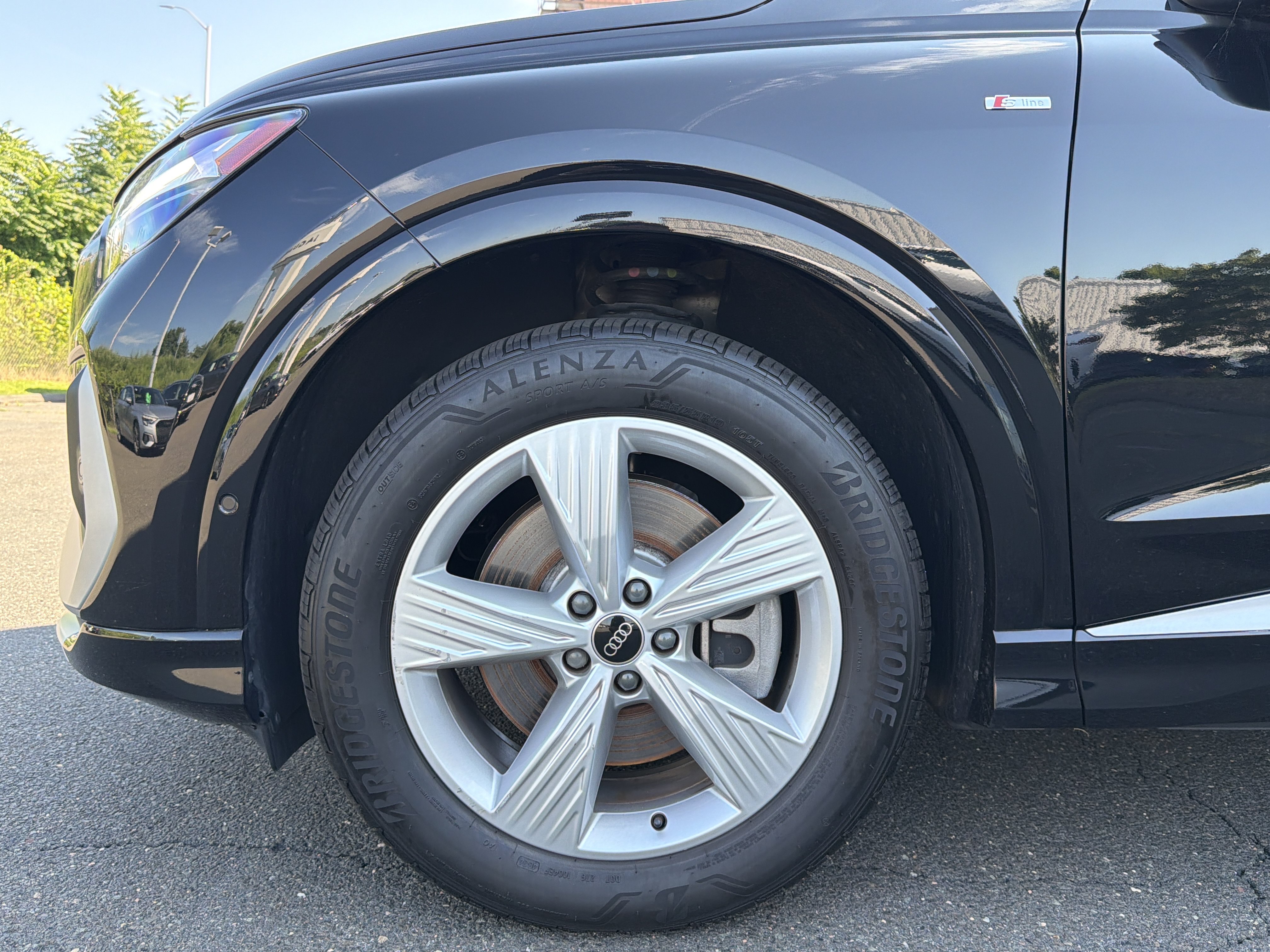 Used 2023 Audi Q4 e-tron Premium Plus w/ Premium Plus AWD/4WD image 12