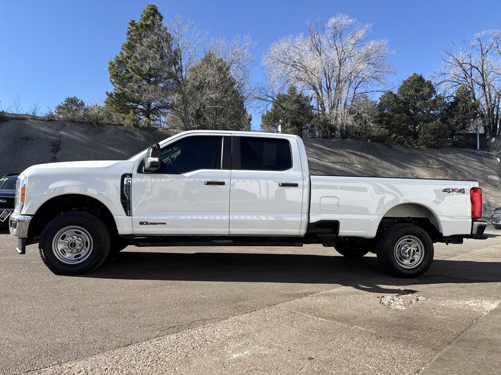 Used 2023 Ford F250 XL image 4