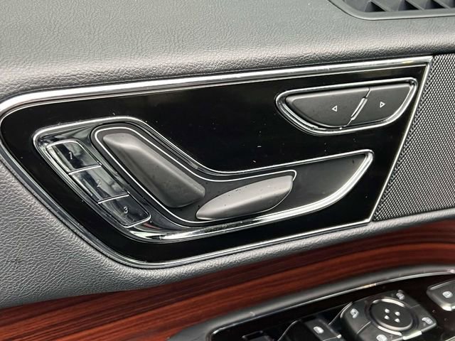 Used 2024 Lincoln Navigator Premiere image 20