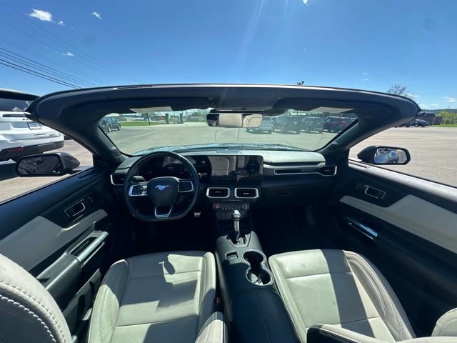 Used 2024 Ford Mustang Premium image 11