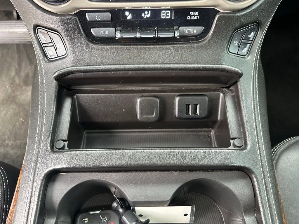Used 2015 GMC Yukon Denali w/ Touring Package image 18