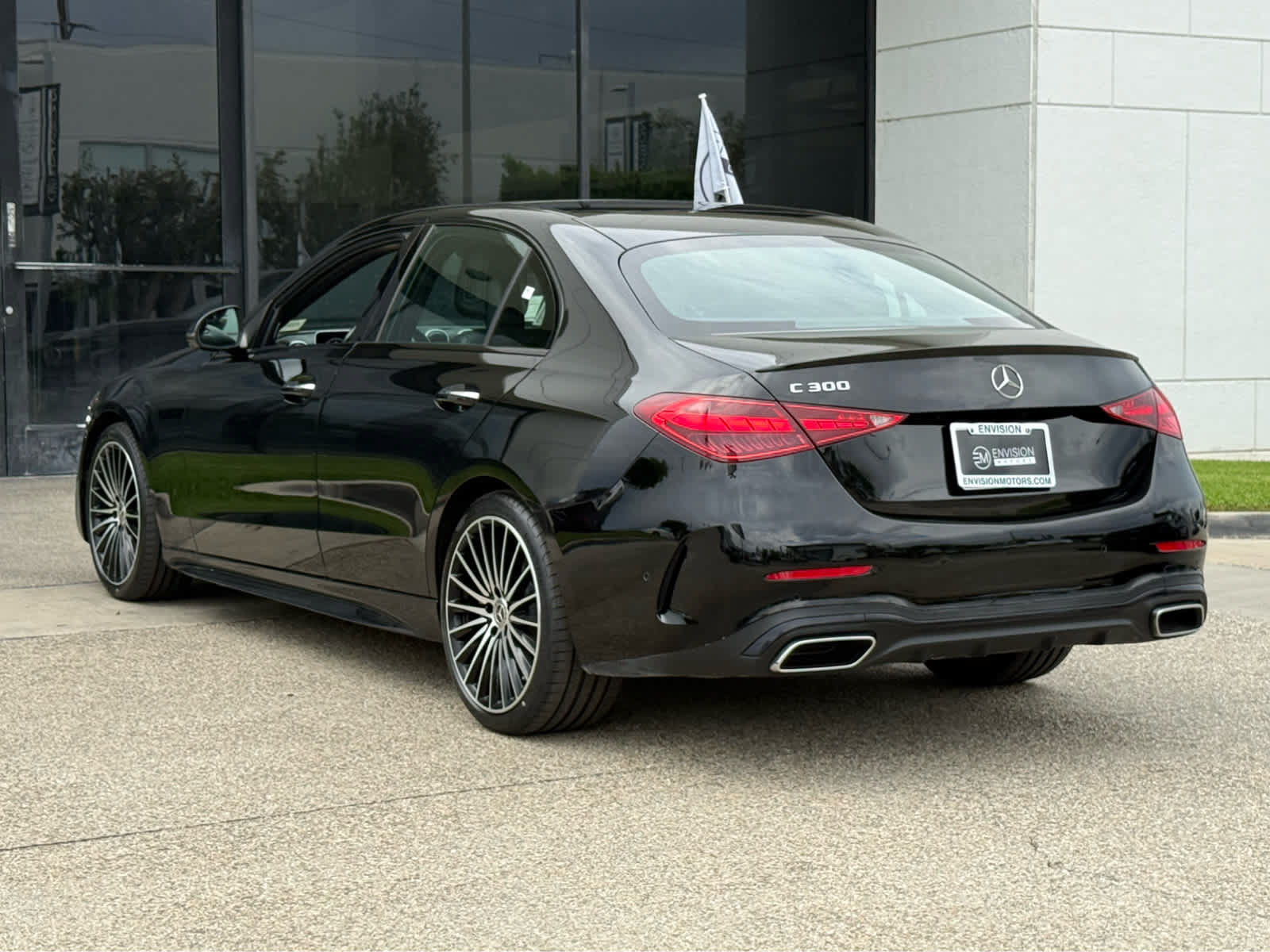 Used 2024 Mercedes-Benz C 300 Sedan image 9