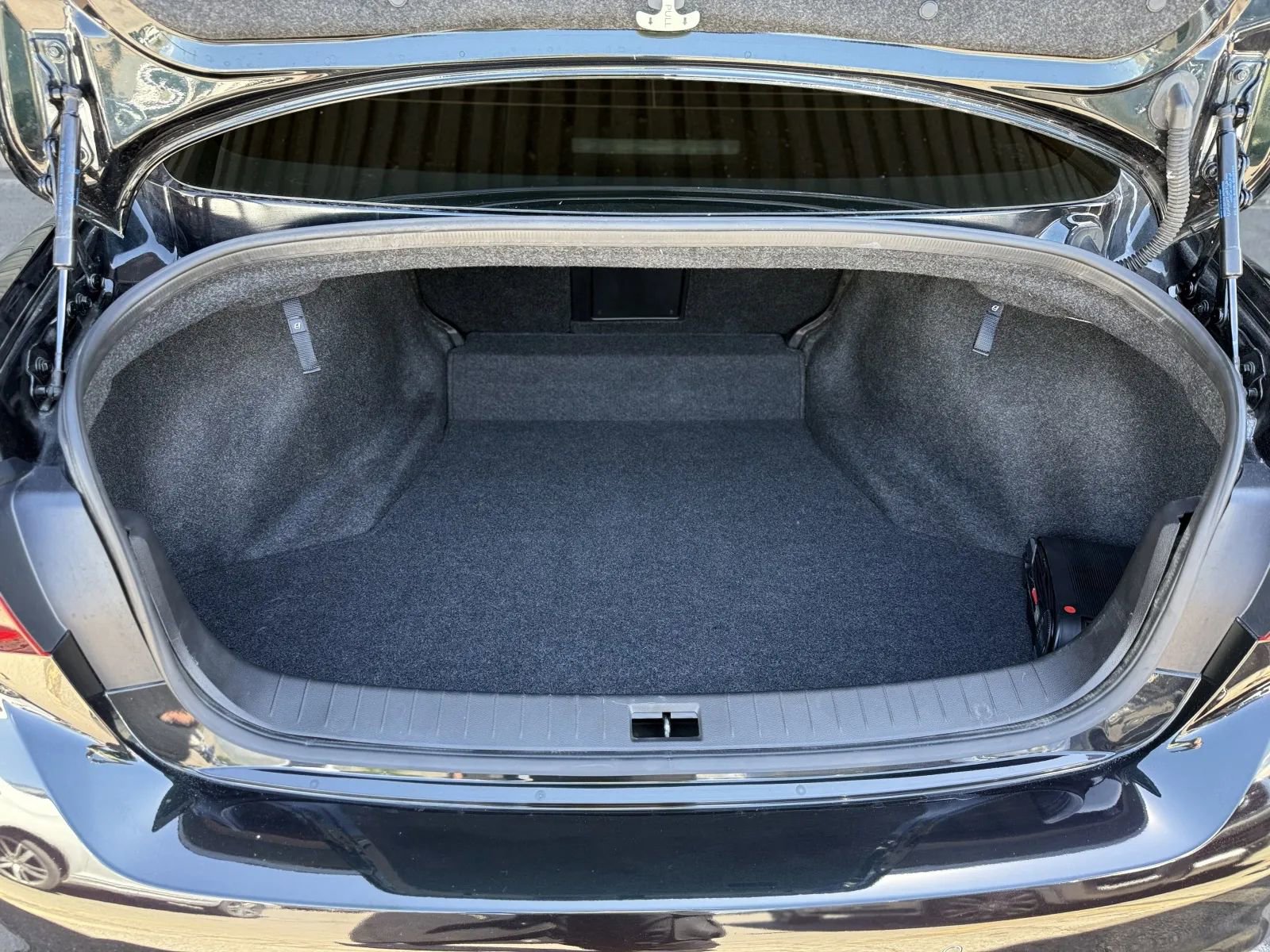 Used 2024 INFINITI Q50 Red Sport 400 w/ Black Opal Edition image 17