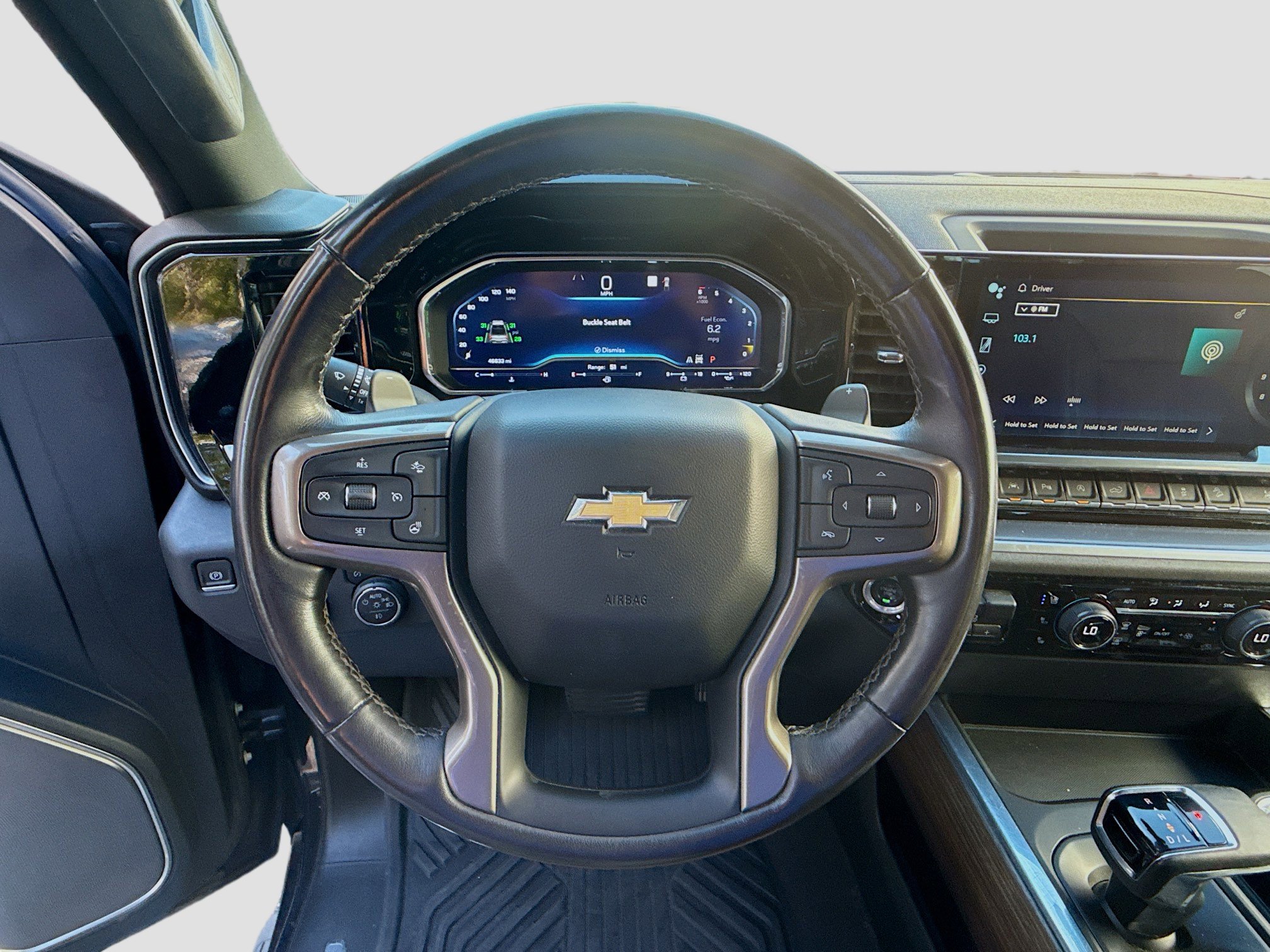 Used 2023 Chevrolet Silverado 1500 High Country w/ Z71 Off-Road Package image 8