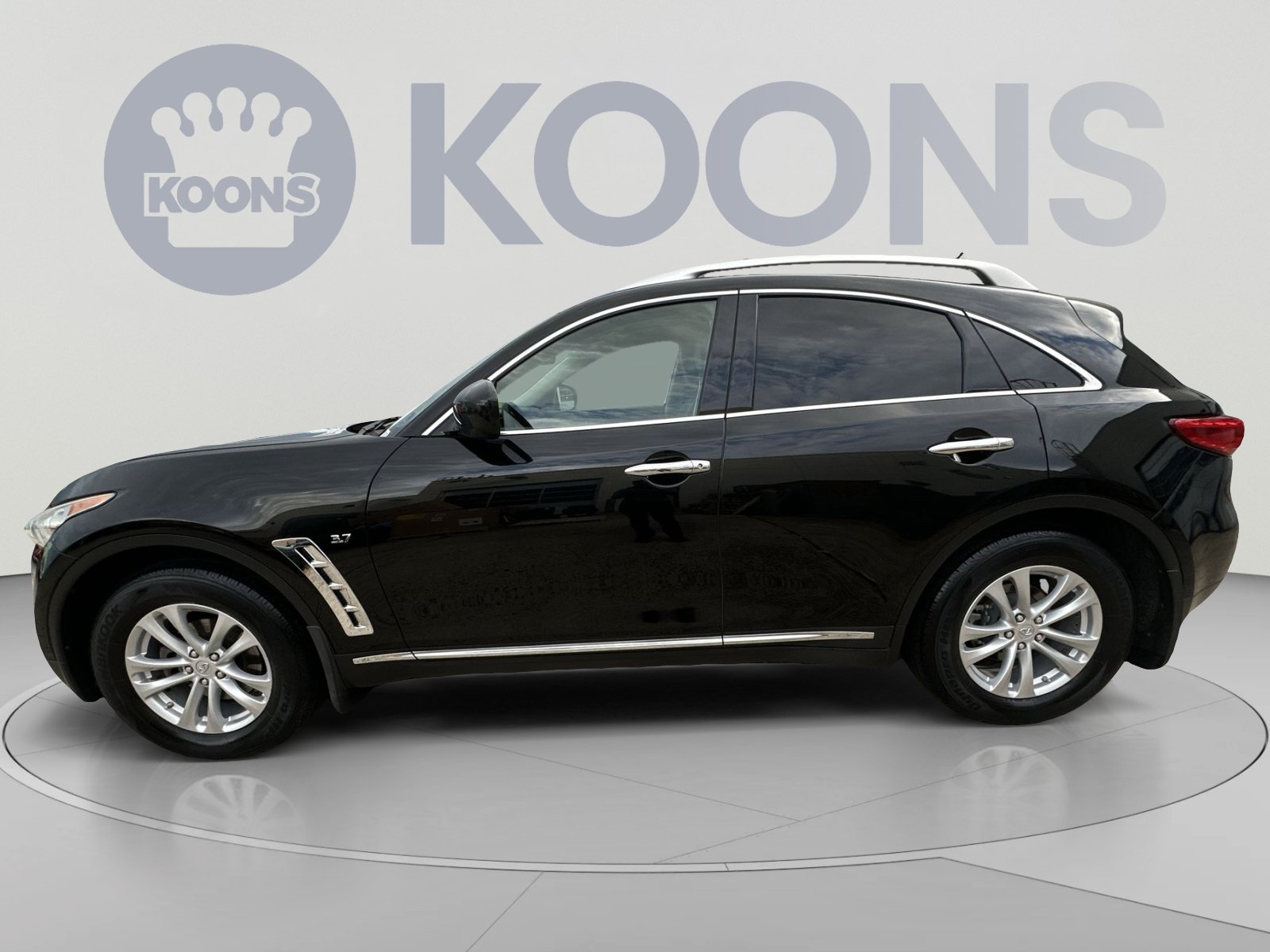 Used 2017 INFINITI QX70 AWD w/ Premium Package image 7