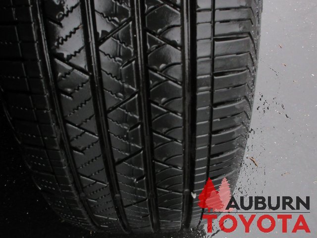 Used 2025 Kia Sorento S w/ Panoramic Sunroof Package image 5