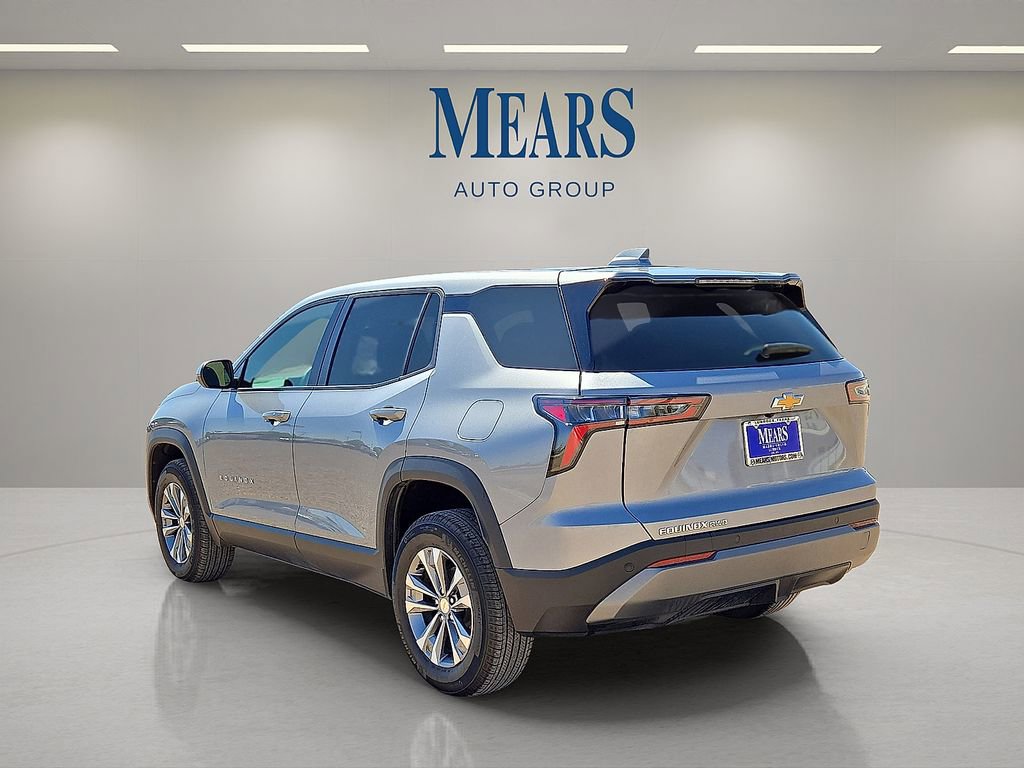 Used 2025 Chevrolet Equinox LT AWD/4WD image 3