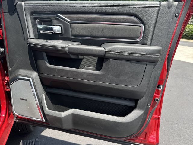 New 2026 RAM 3500 Laramie AWD/4WD image 14
