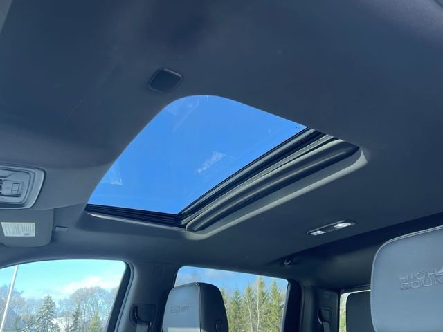 Used 2019 Chevrolet Silverado 1500 High Country w/ Z71 Off-Road Package image 20