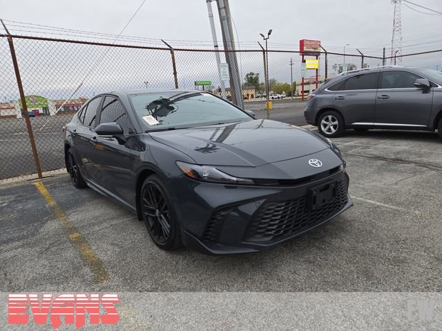 Used 2025 Toyota Camry SE