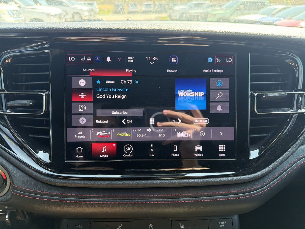 Used 2023 Dodge Durango GT AWD/4WD image 7