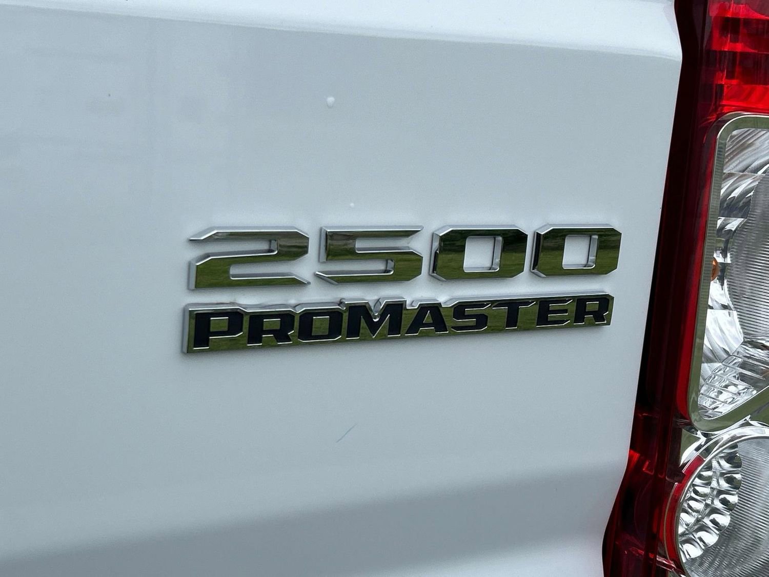 New 2025 RAM ProMaster 2500 w/ Quick Order Package 22G SLT FWD image 12