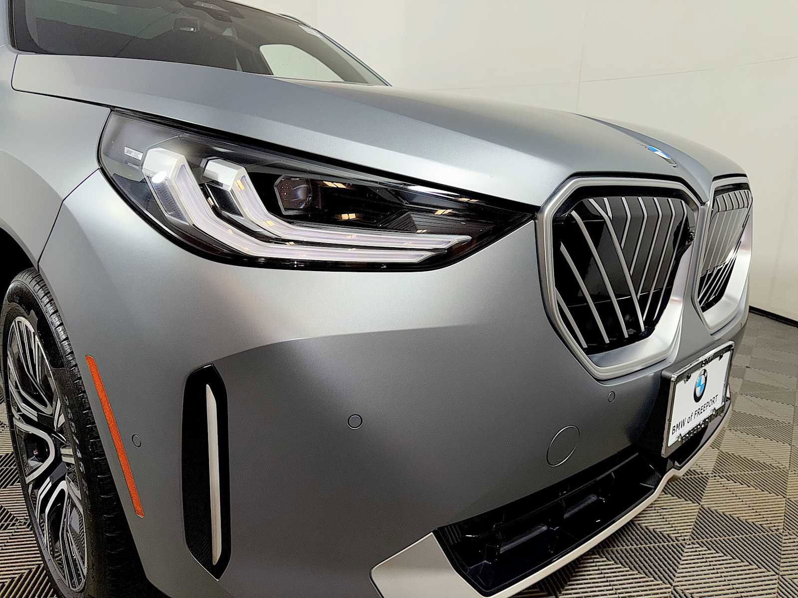 Certified 2025 BMW X3 xDrive30 w/ Premium Package AWD/4WD image 25
