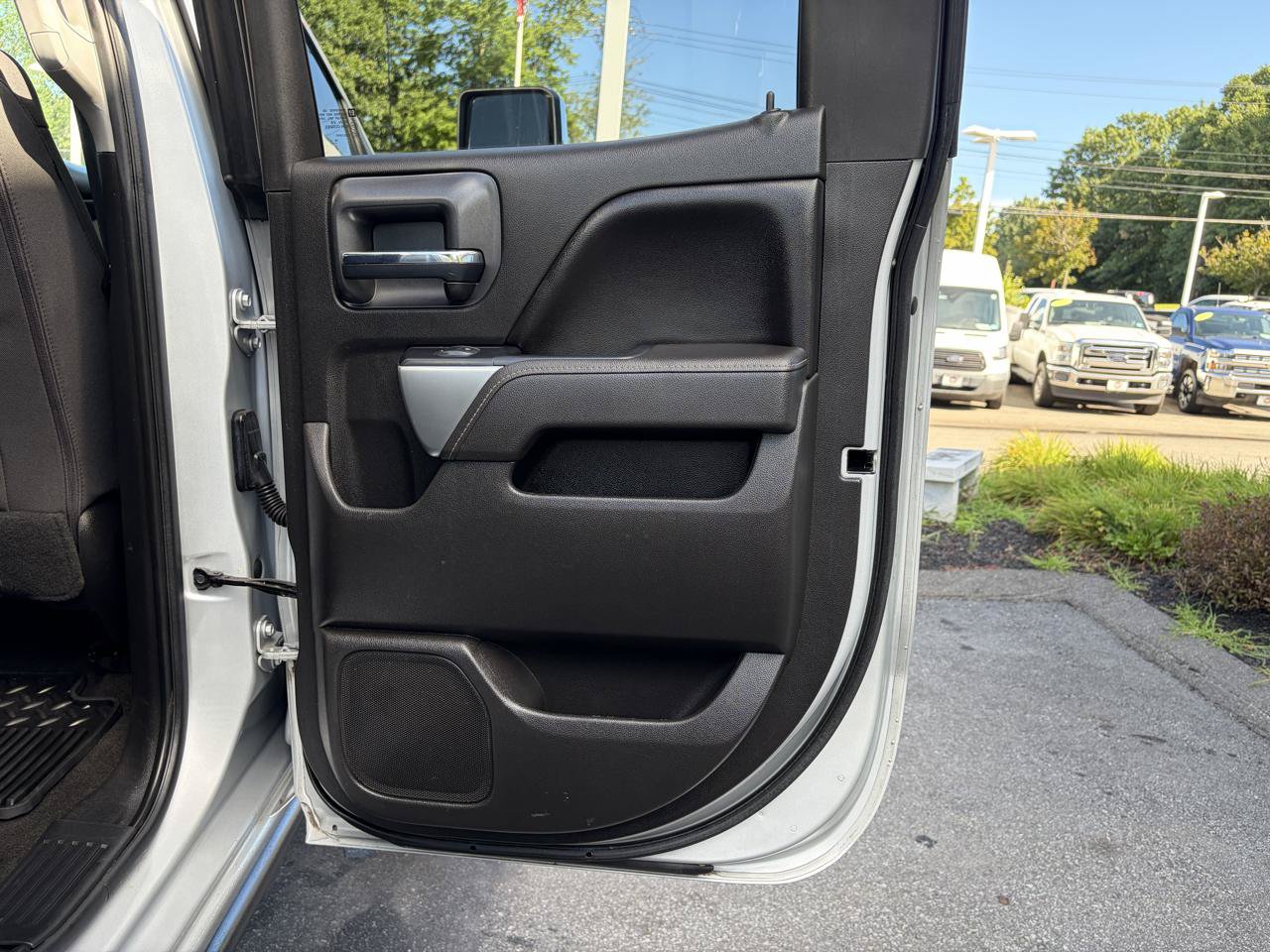 Used 2017 Chevrolet Silverado 2500 LT w/ All Star Edition AWD/4WD image 40
