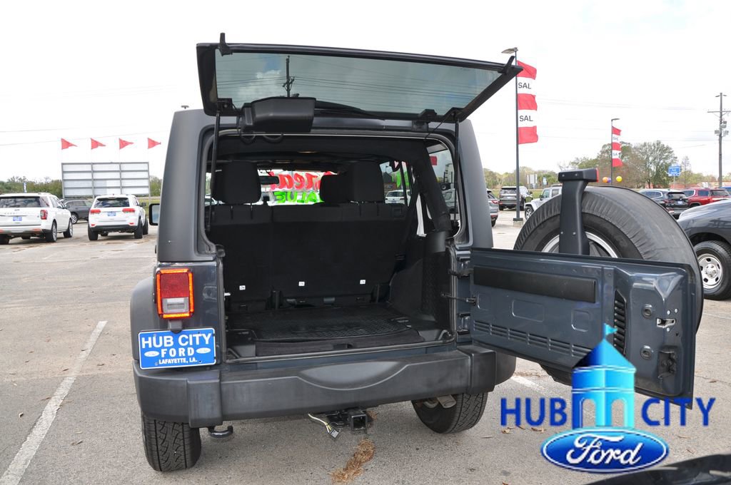 Used 2018 Jeep Wrangler Unlimited Sport S image 22