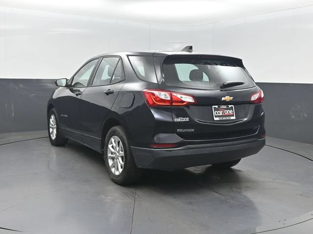 Used 2020 Chevrolet Equinox LS FWD image 30