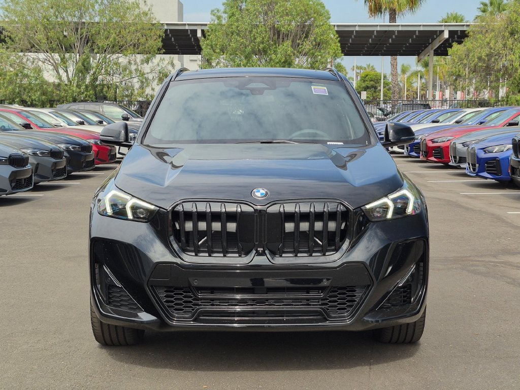 New 2026 BMW X1 xDrive28i w/ Technology Package AWD/4WD image 4