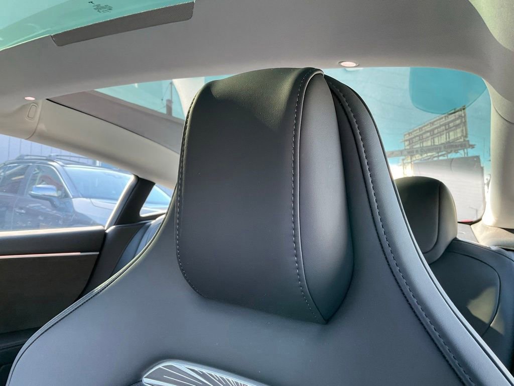 Used 2024 Tesla Model 3 Performance AWD/4WD image 18
