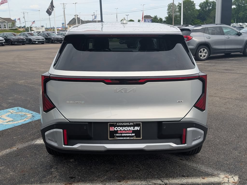 New 2027 Kia Seltos LX AWD/4WD image 6