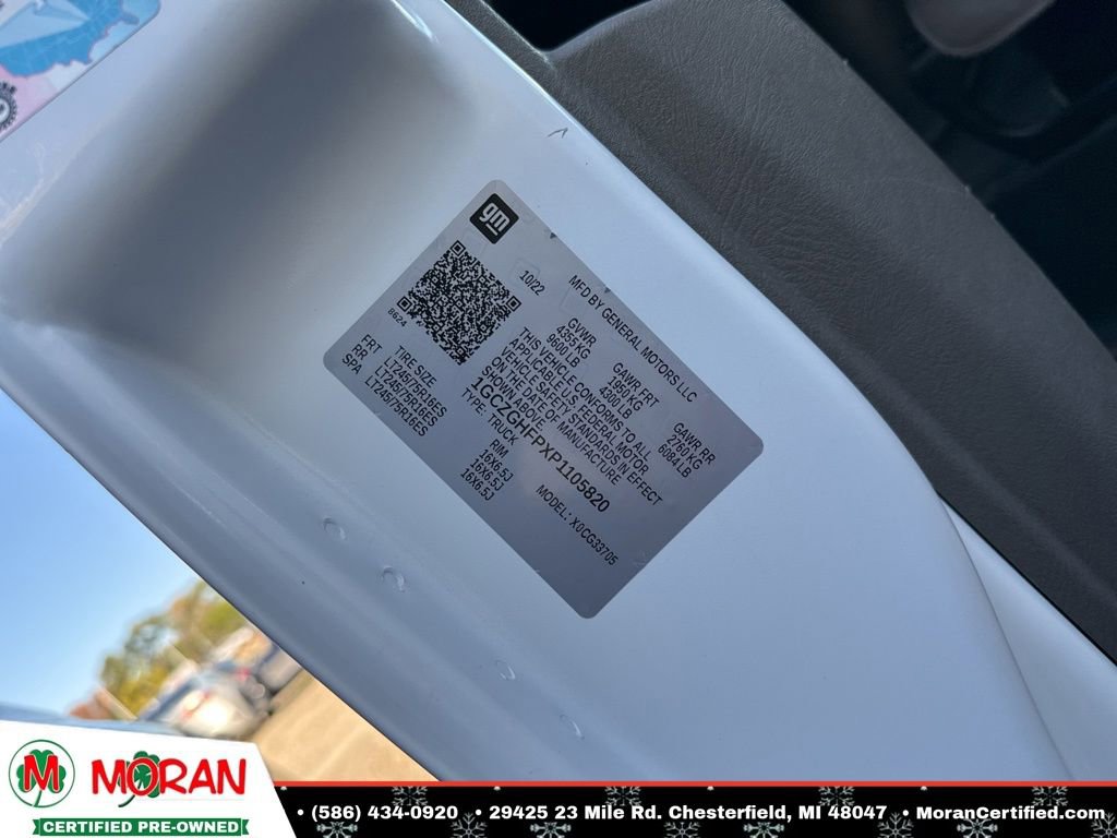 Used 2023 Chevrolet Express 3500 Extended w/ Driver Convenience Package image 23