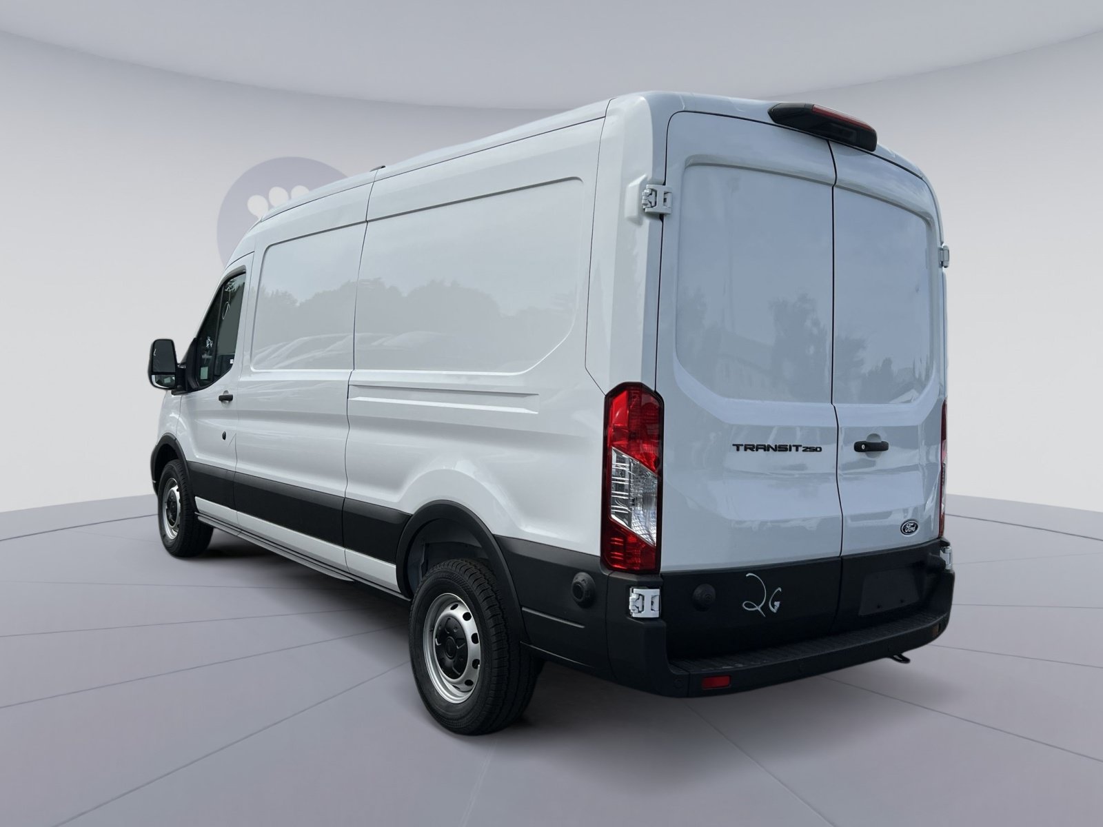 New 2026 Ford Transit 250 148 Medium Roof w/ Load Area Protection Package RWD image 14