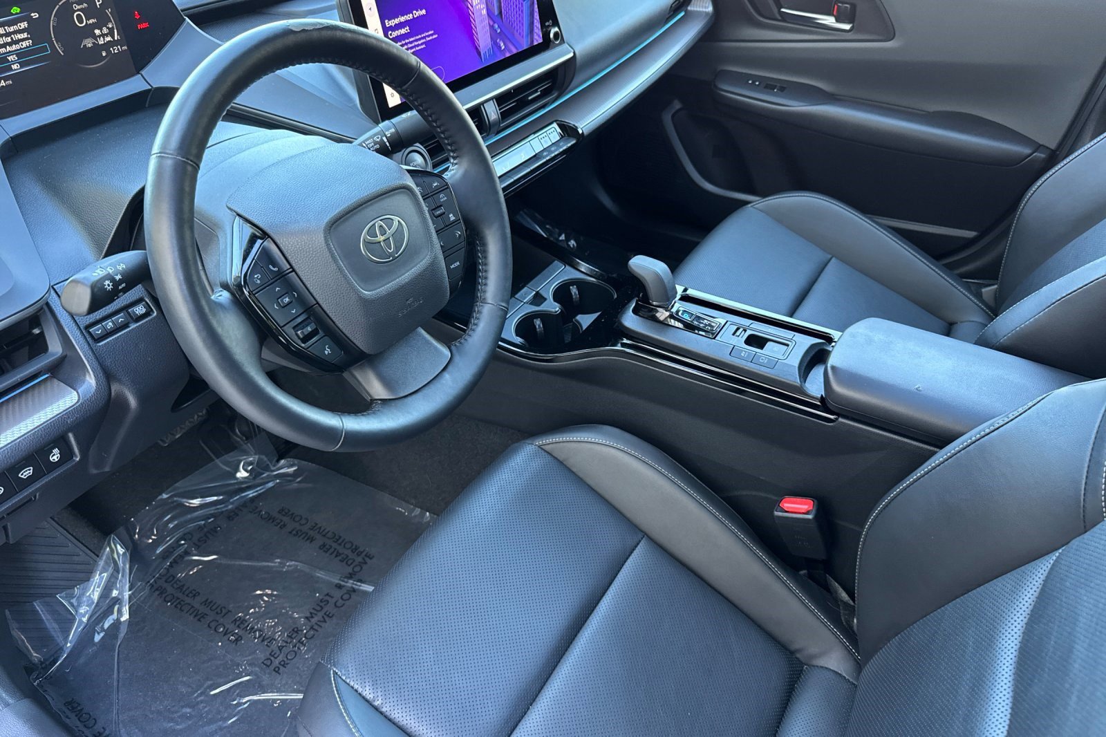 Used 2024 Toyota Prius Limited w/ Limited Premium Package image 4