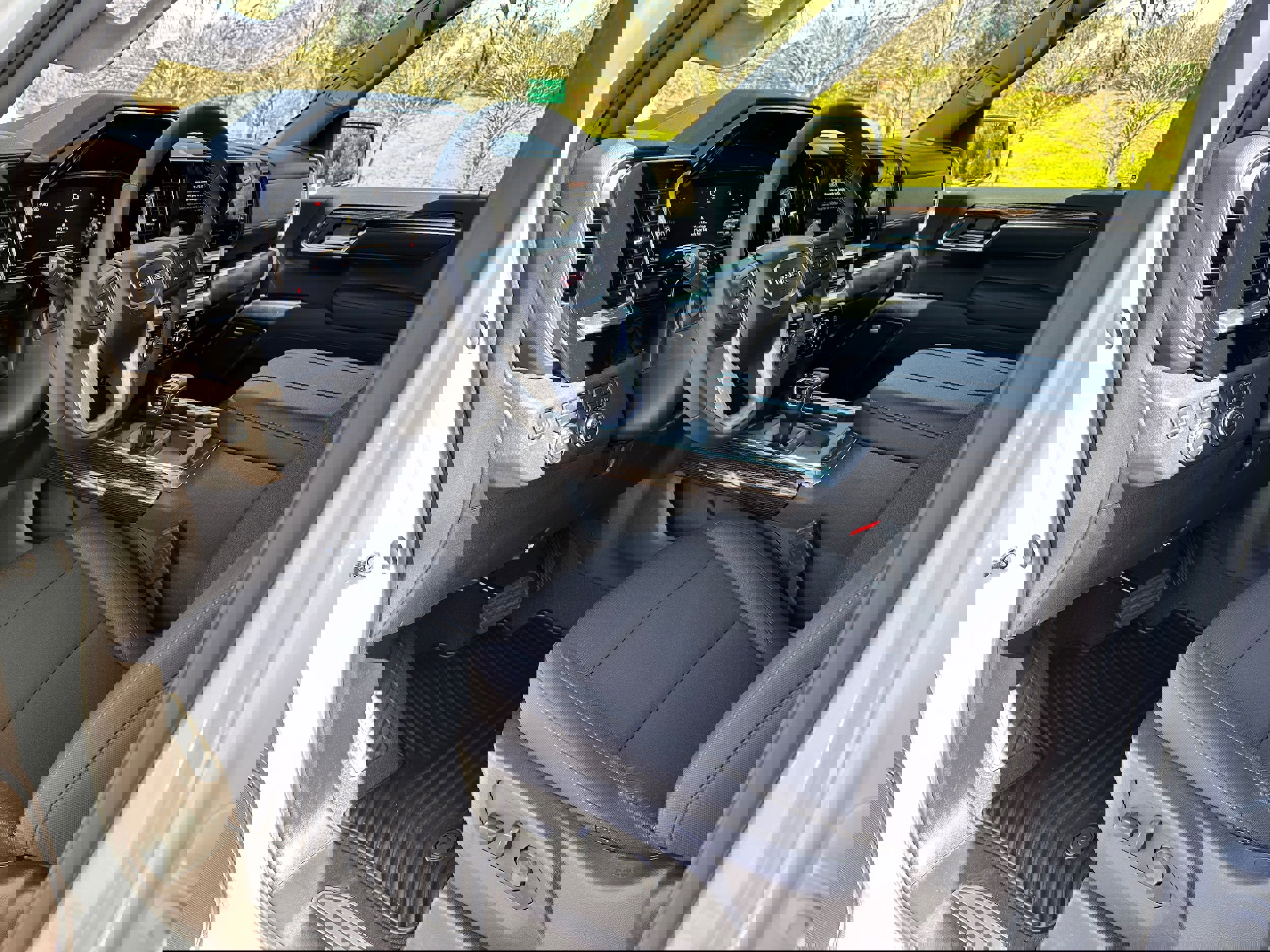 New 2025 GMC Sierra 1500 Elevation w/ Preferred Package image 12