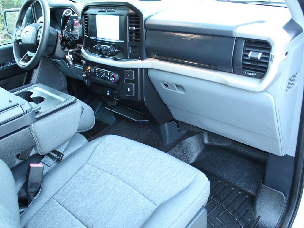 Used 2021 Ford F150 XL w/ Trailer Tow Package image 13