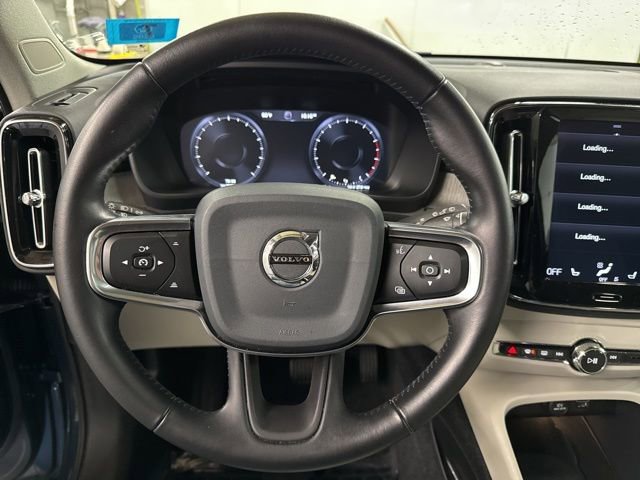 Used 2020 Volvo XC40 T5 Inscription w/ Protection Package Premier image 11