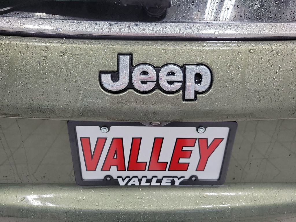 Used 2019 Jeep Compass Latitude image 9