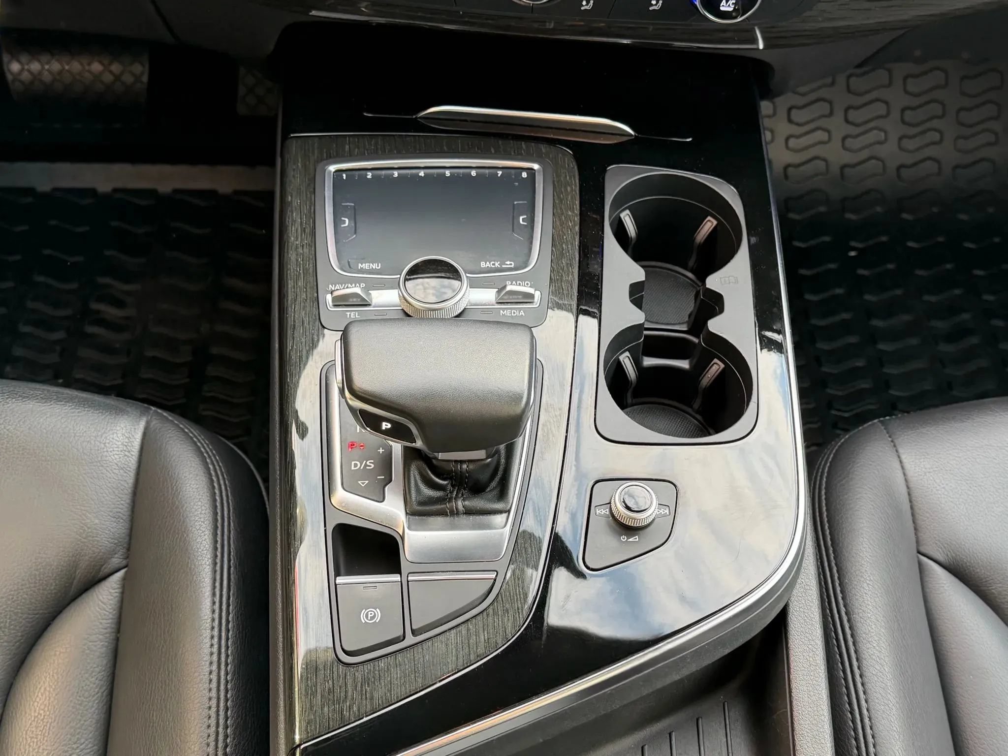 Used 2018 Audi Q7 3.0T Premium Plus AWD/4WD image 20