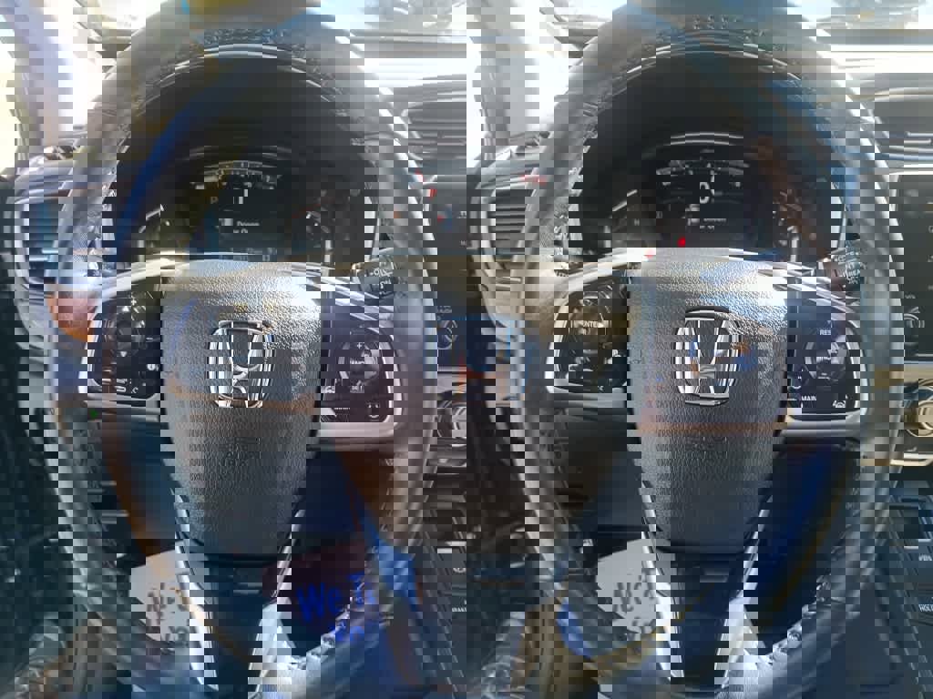 Used 2022 Honda CR-V Touring image 13