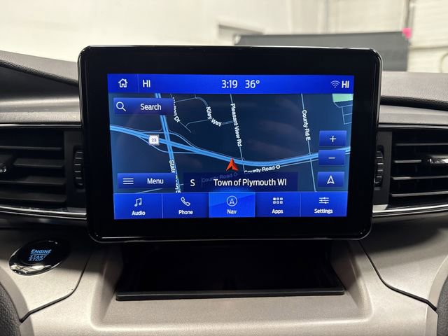 Used 2023 Ford Explorer XLT image 10