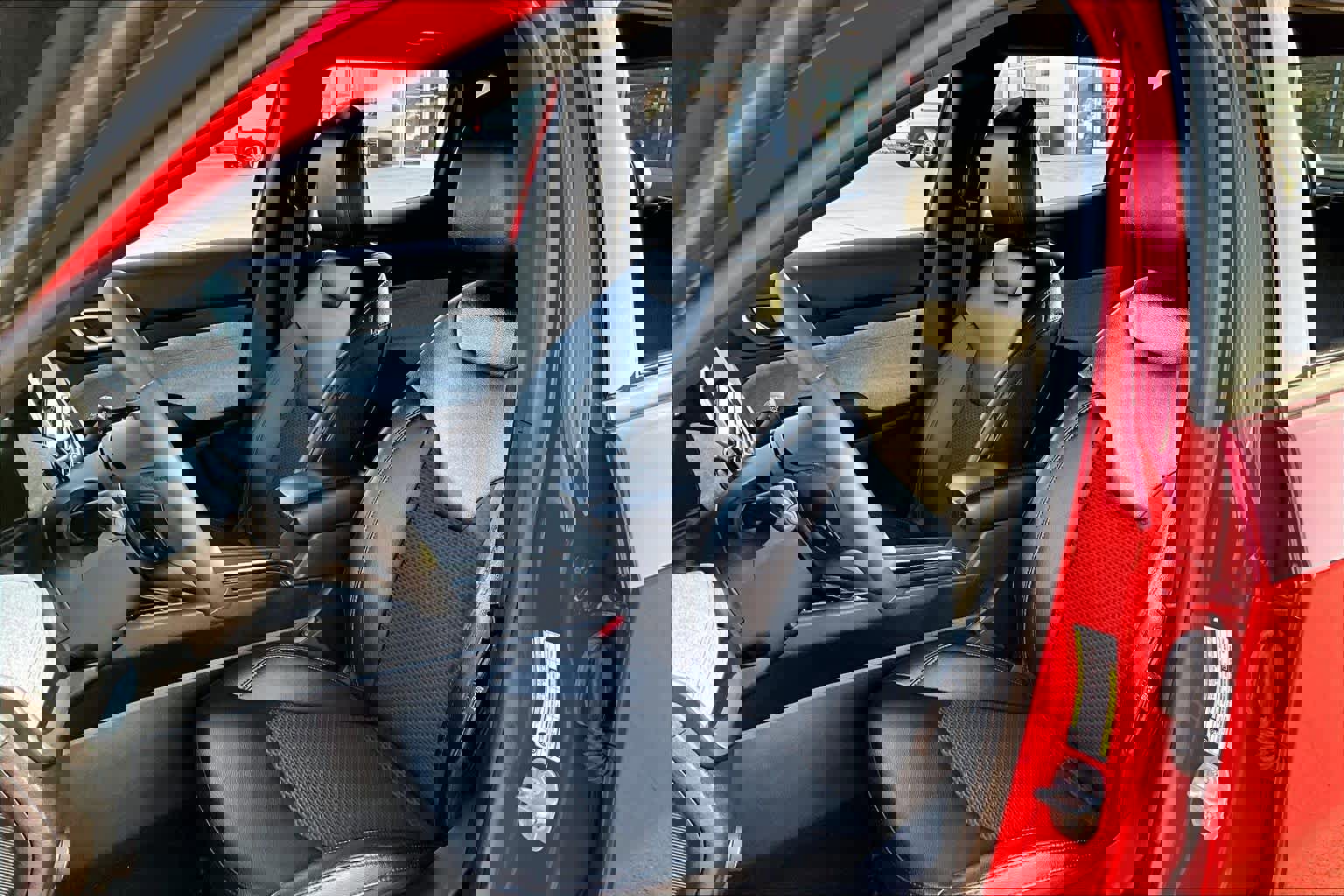 Certified 2024 Jeep Compass Latitude image 9