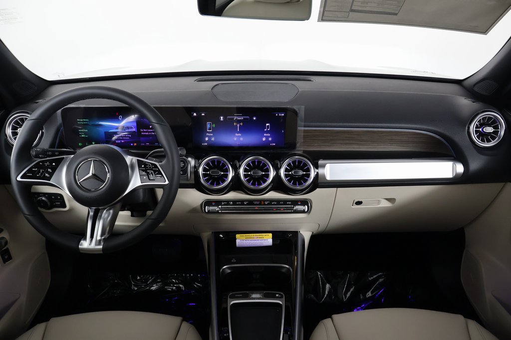 New 2026 Mercedes-Benz GLB 250 4MATIC image 4