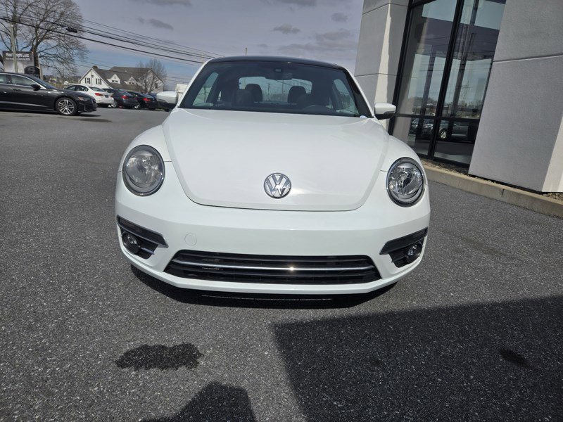 Used 2019 Volkswagen Beetle 2.0T SE image 8