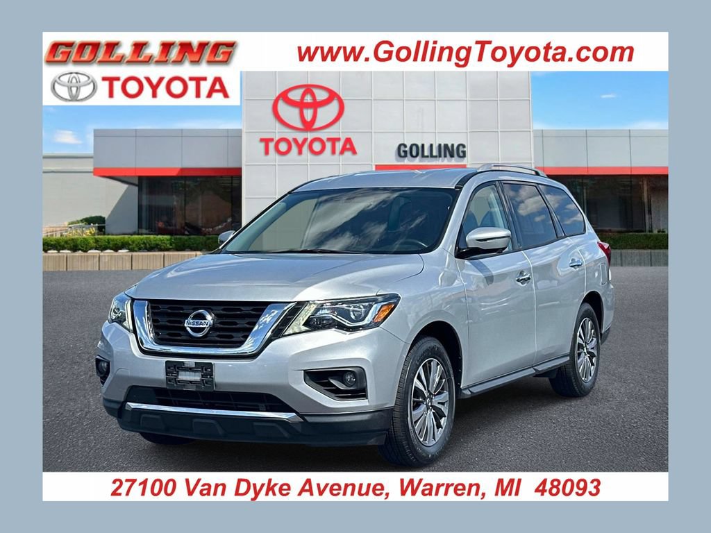 Used 2019 Nissan Pathfinder SL FWD image 1