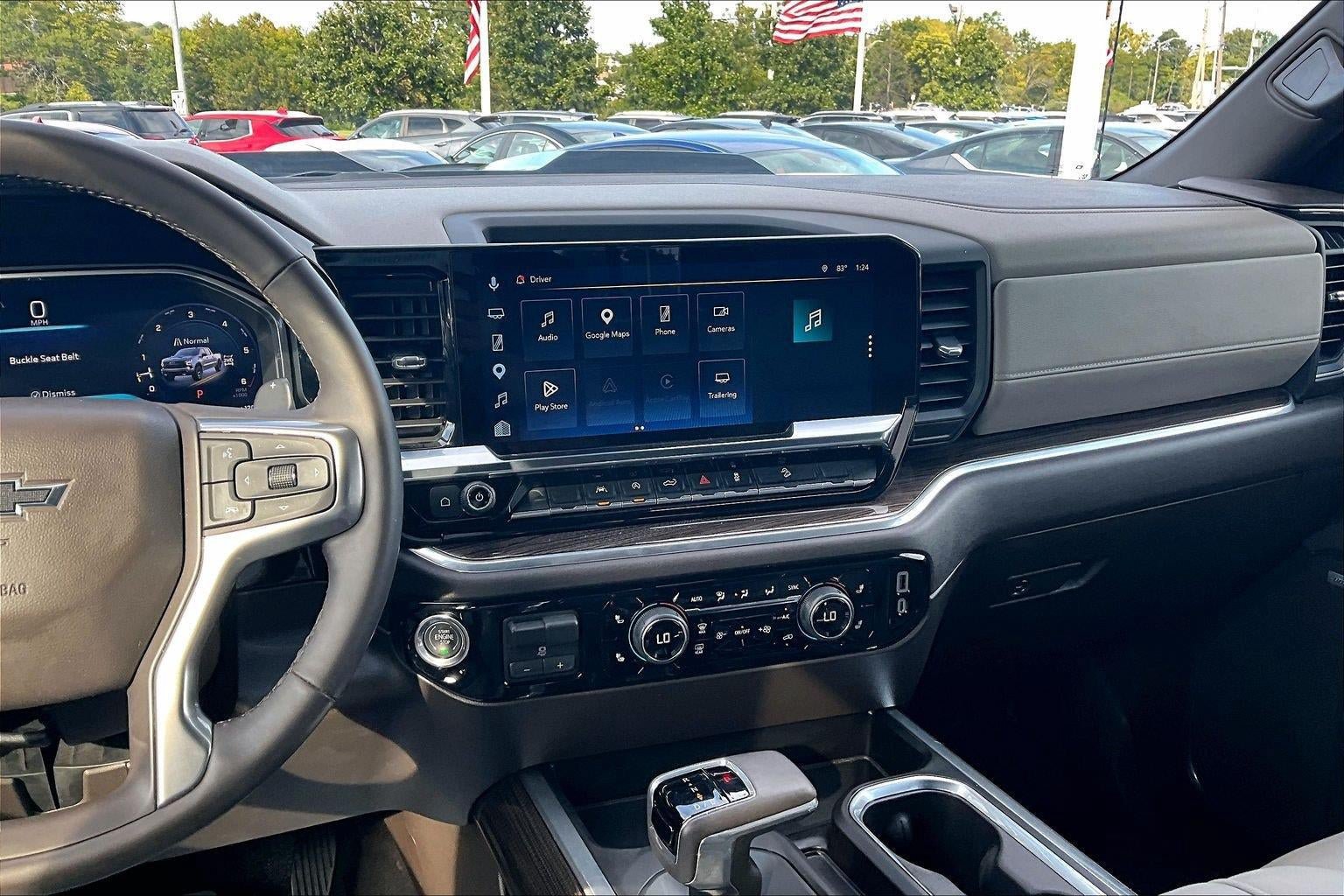 Used 2026 Chevrolet Silverado 1500 LT Trail Boss w/ Convenience Package II AWD/4WD image 5