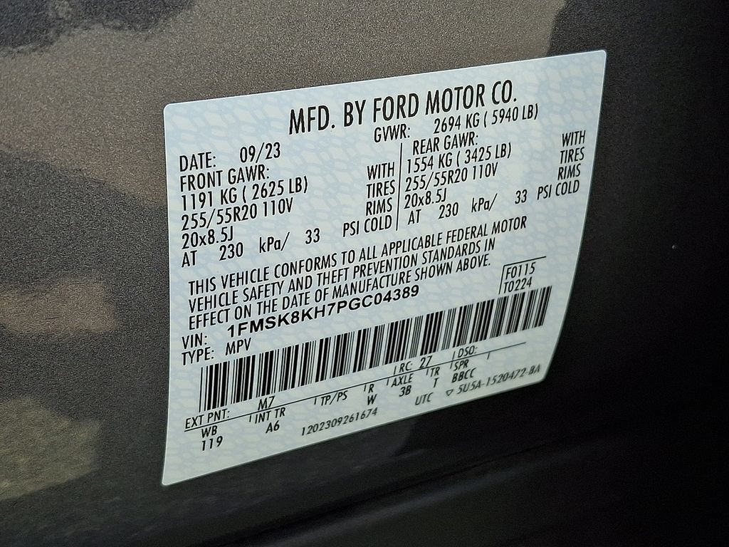 Used 2023 Ford Explorer ST-Line w/ Class IV Trailer Tow Package AWD/4WD image 31