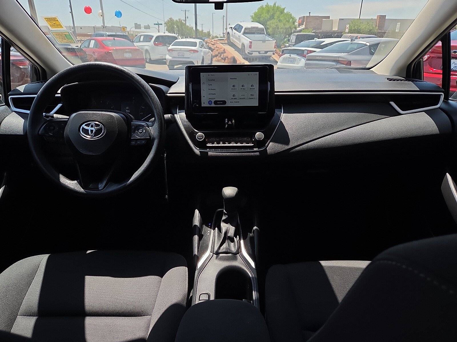 Used 2025 Toyota Corolla LE FWD image 7