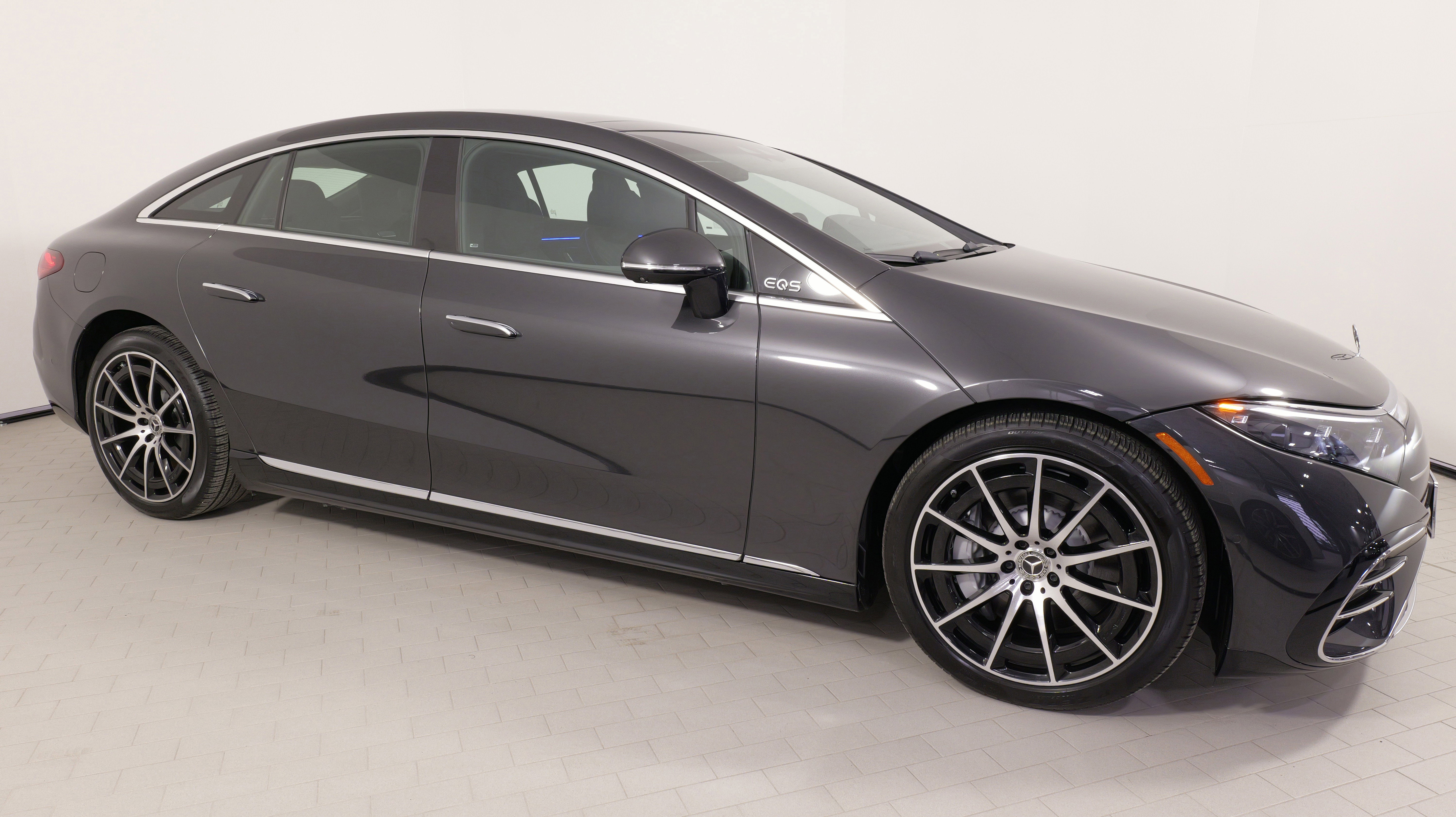 Used 2025 Mercedes-Benz EQS 580 EQS 580 4MATIC image 9